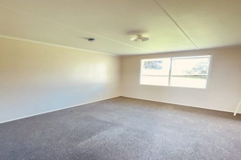 Photo of property in 42 Imrie Avenue, Mangere, Auckland, 2022