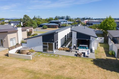 Photo of property in 24 Ludlow Drive, Huntingdon, Ashburton, 7774