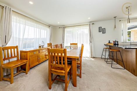 Photo of property in 6 Rohea Place, Opaheke, Papakura, 2113