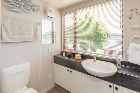 Photo of property in 8 Braco Place, Burnside, Christchurch, 8041