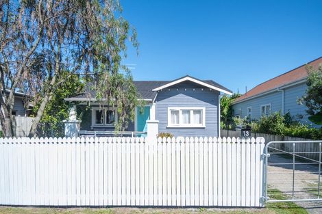 Photo of property in 13 Dickson Street, Kaiti, Gisborne, 4010