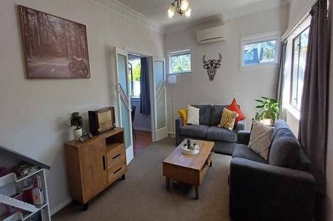 Photo of property in 20 Harpham Street, Taradale, Napier, 4112