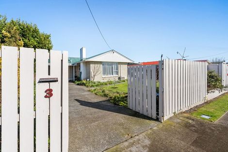 Photo of property in 3 Edinburgh Street, Patea, 4520