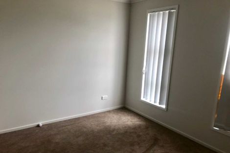 Photo of property in 15 Perla Road, Pukekohe, 2120