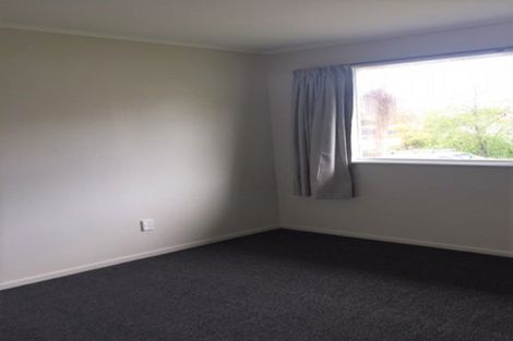 Photo of property in 9 Shale Avenue, Massey, Auckland, 0614