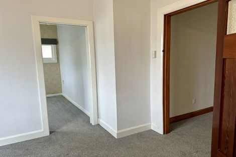 Photo of property in 42 Puriri Terrace, Roslyn, Palmerston North, 4414