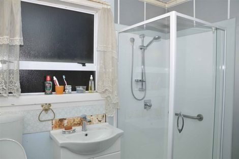 Photo of property in 3 Severn Street, Clifton, Invercargill, 9812