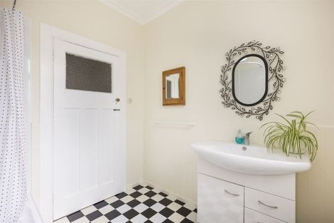 Photo of property in 1394 Kairanga Bunnythorpe Road, Kairanga, Palmerston North, 4475