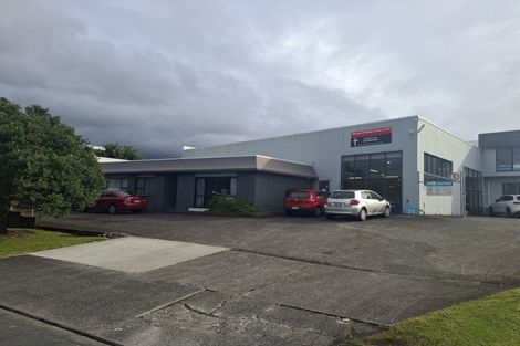 Photo of property in 21a Akatea Road, Korokoro, Lower Hutt, 5012