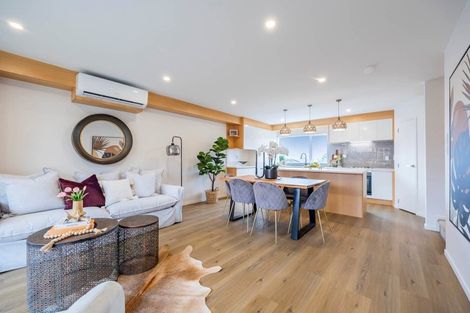 Photo of property in 7c Liston Street, Northcote, Auckland, 0627