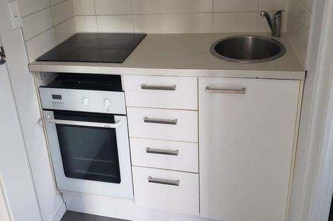 Photo of property in 81 Archers Road, Hillcrest, Auckland, 0629