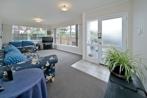 Photo of property in 8 Winning Terrace, Dinsdale, Hamilton, 3204