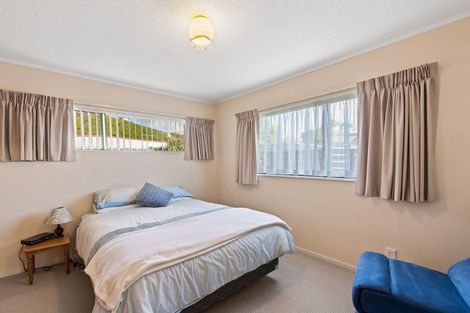 Photo of property in 7a Graham Grove, Waikanae, 5036