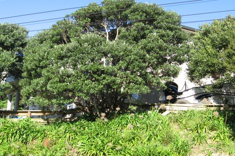 Photo of property in 1/18 Ocean View Road, Hatfields Beach, Orewa, 0931