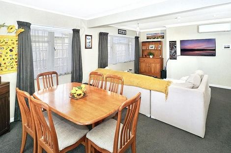 Photo of property in 110 Boucher Avenue, Te Puke, 3119