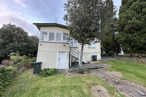 Photo of property in 34 Sutherland Road, Point Chevalier, Auckland, 1025