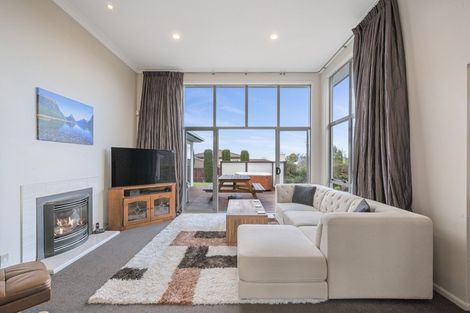 Photo of property in 19 Acacia Bay Road, Nukuhau, Taupo, 3330