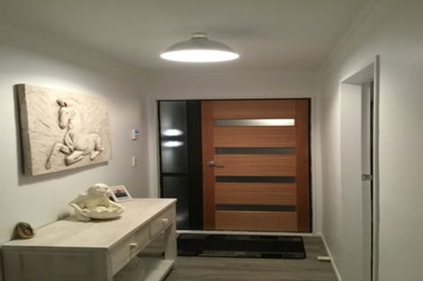 Photo of property in 5 Colenso Place, Otaki Beach, Otaki, 5512