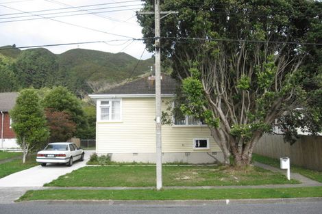 Photo of property in 39 Cleland Crescent, Naenae, Lower Hutt, 5011
