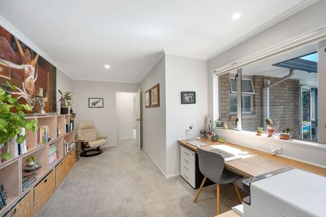 Photo of property in 182 Auckland Road, Greenmeadows, Napier, 4112