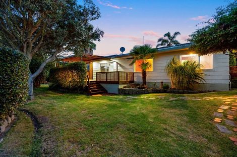 Photo of property in 27b Hartford Avenue, Papamoa Beach, Papamoa, 3118