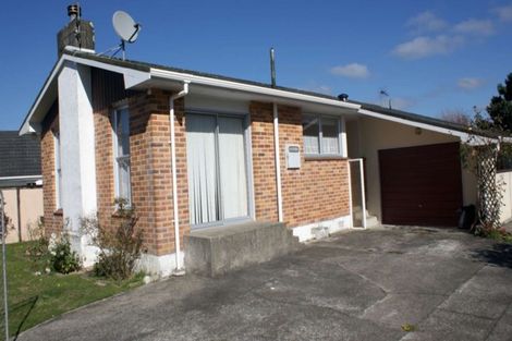 Photo of property in 15 Akron Grove, Totara Park, Upper Hutt, 5018