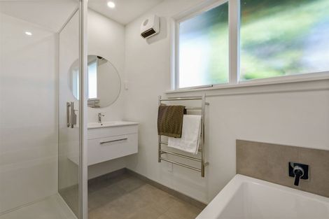 Photo of property in 32 Royalist Avenue, North New Brighton, Christchurch, 8083