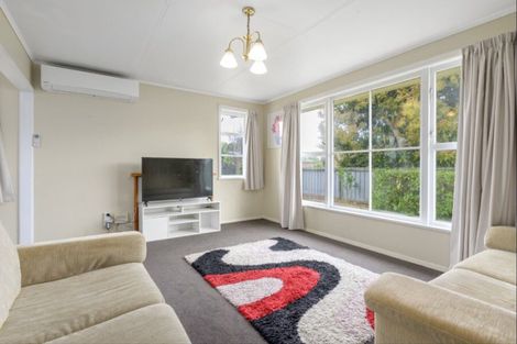 Photo of property in 9 Coleridge Drive, Enderley, Hamilton, 3214