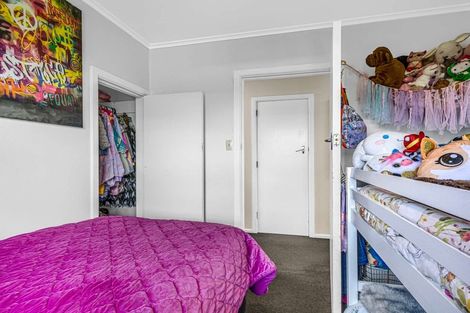 Photo of property in 12 Hitchings Avenue, Onekawa, Napier, 4110