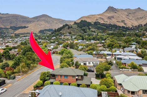 Photo of property in 1 Wendy Place, Heathcote Valley, Christchurch, 8022