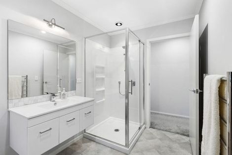 Photo of property in 2/653 Bank Street, Te Awamutu, 3800