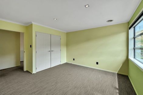 Photo of property in 74 Amesbury Drive, Churton Park, Wellington, 6037