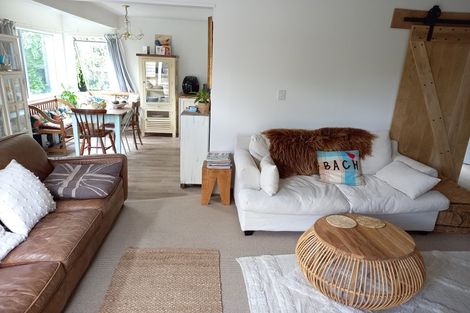 Photo of property in 50b Williams Street, Cambridge, 3434