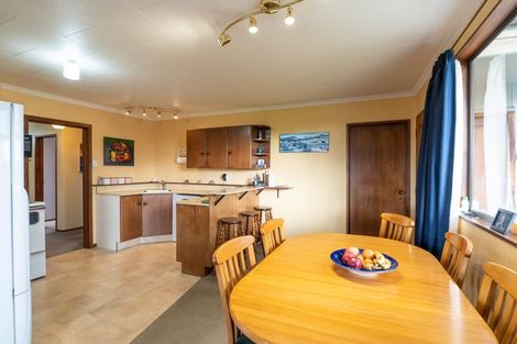 Photo of property in 27 Warwick Street, Riversdale, 9776