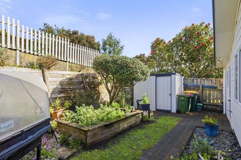 Photo of property in 3 Salcombe Terrace, Welbourn, New Plymouth, 4312