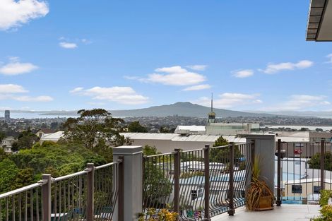 Photo of property in 19/99 Mokoia Road, Birkenhead, Auckland, 0626