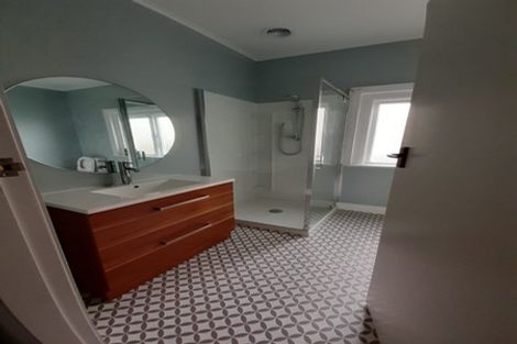 Photo of property in 24 Kauri Street, Eastbourne, Lower Hutt, 5013