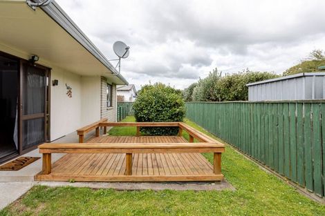 Photo of property in 14 George Street, Dannevirke, 4930