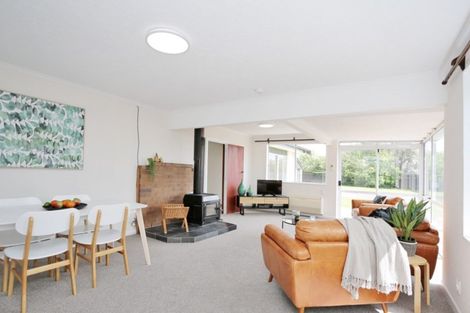 Photo of property in 19 Cargill Street, Waikiwi, Invercargill, 9810