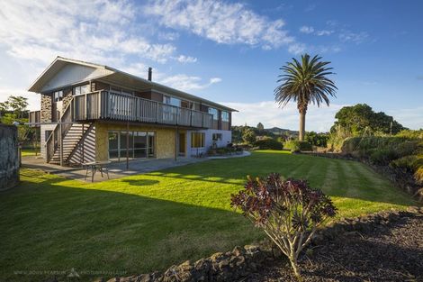Photo of property in 21 Kakariki Road, Ngunguru, Whangarei, 0173