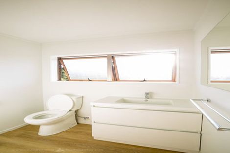 Photo of property in 21 Kakariki Road, Ngunguru, Whangarei, 0173