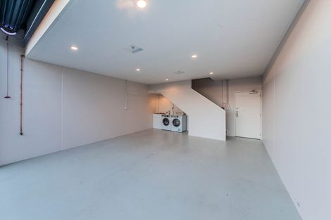 Photo of property in 12/11 Jack Conway Avenue, Manukau, Auckland, 2104
