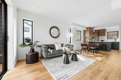 Photo of property in 3/85 Royal View Road, Te Atatu South, Auckland, 0610