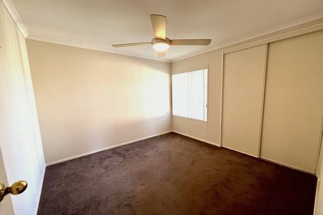 Photo of property in 12 Sheldon Place, Burswood, Auckland, 2013