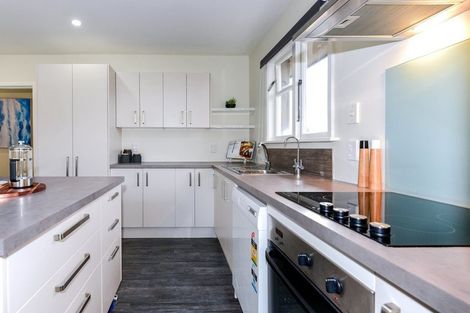 Photo of property in 55 Harris Crescent, Papanui, Christchurch, 8053