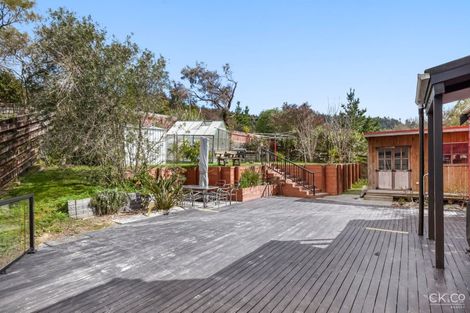 Photo of property in 12 Roman Close, Silverstream, Upper Hutt, 5019