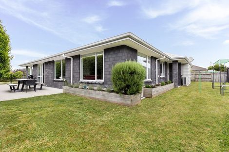 Photo of property in 81 Jarrett Terrace, Leamington, Cambridge, 3432