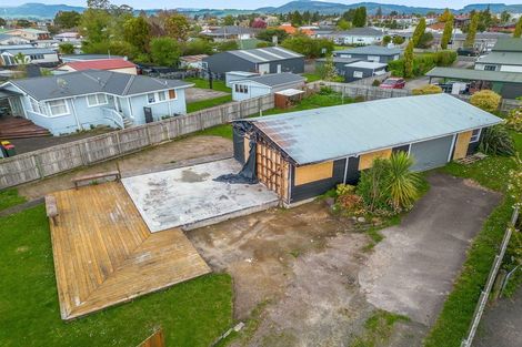 Photo of property in 22 Fenruss Street, Fairy Springs, Rotorua, 3015