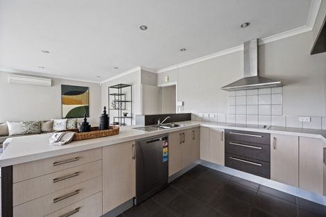 Photo of property in 20 Akaroa Road, Poraiti, Napier, 4112