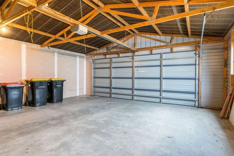 Photo of property in 193 Macandrew Road, South Dunedin, Dunedin, 9012